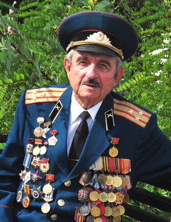 Григорян  Азат Артемович