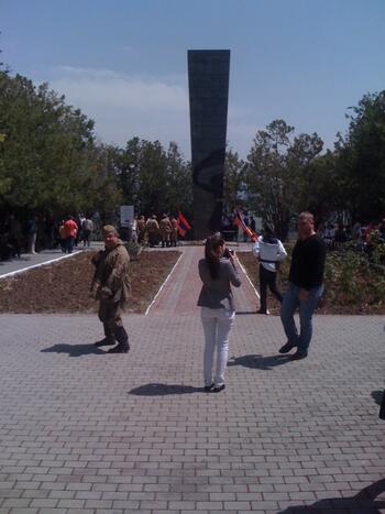 В Севастополе возложили цветы к  памятнику воинов 89 Таманской дивизии IMG_1052