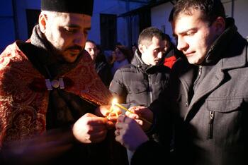 Молодые пары отметили в Симферополе священный праздник Терендез DSC06822