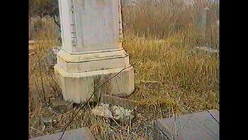 Староармянское кладбище 1998 г. Image547