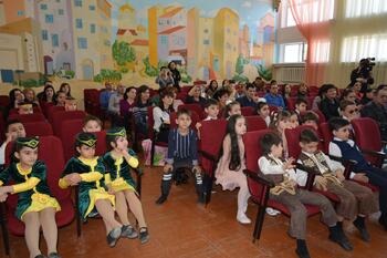 Концерт в день материнства и красоты воспитанников Армянской школы DSC_0017