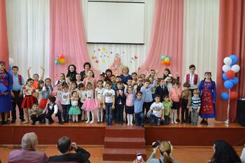 Концерт в день материнства и красоты воспитанников Армянской школы DSC_0093