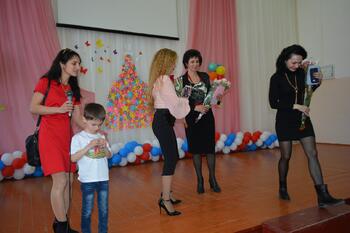 Концерт в день материнства и красоты воспитанников Армянской школы DSC_0098