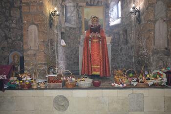 Праздник Святой Пасхи отметили жители Феодосии в храме Сурб Саркис DSC_0123