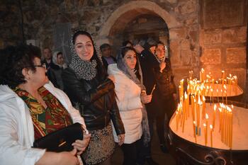 Праздник Святой Пасхи отметили жители Феодосии в храме Сурб Саркис DSC_0124