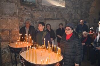 Праздник Святой Пасхи отметили жители Феодосии в храме Сурб Саркис DSC_0129