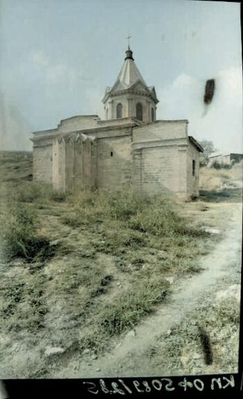 Церковь Св. Георгия на армянском кладбище 1970г.
