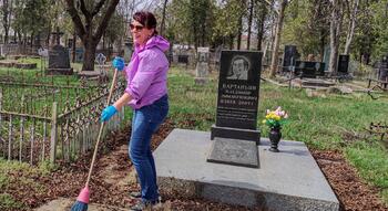 В преддверии 24 апреля на Староармянском кладбище прошел субботник IMG_20220402_120757