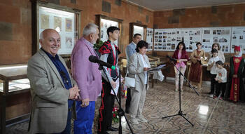 Армянская школа отметила 210-летие Габриэла Айвазовского 19