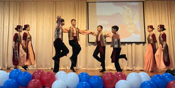 Воспитанники Армянской школы достойно выступили а праздничном концерте