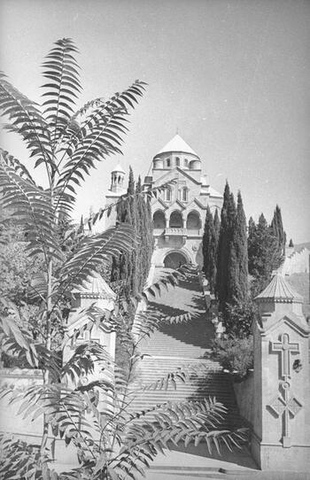 фото.Крым. Ялта. Церковь святой Рипсиме. 1930 Крым. Ялта. Церковь святой Рипсиме.002