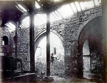 Фото.Развалины армянской церкви в Феодосии 1870-1880