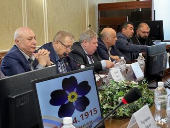 В Симферополе состоялась конференция на тему Геноцида армян ef56983d-a753-46ff-a891-9a73ca333c2e-1024x768