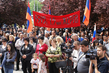 В Симферополе почтили память жертв Геноцида армян 24_04_14_14