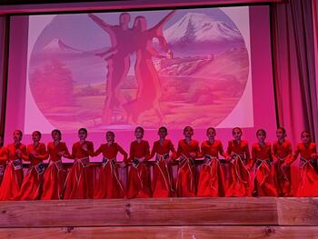 Танцевальный ансамбль «Арарат» провёл отчётный концерт 230522 Ансамбль Арарат провел отчетный концерт28