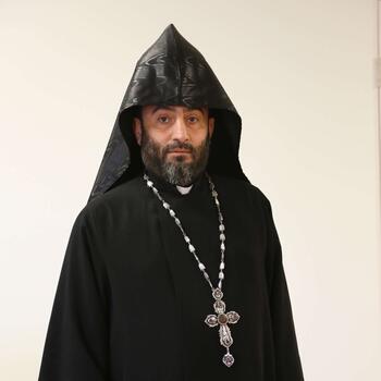 Настоятелем монастыря Сурб Хач назначен архимандрит Тарон Гуликян Архимандрит Тарон Гуликян 2