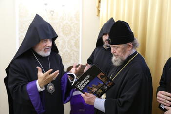 Первый визит архиепископа Езраса в Крым krim_sl9 (1)