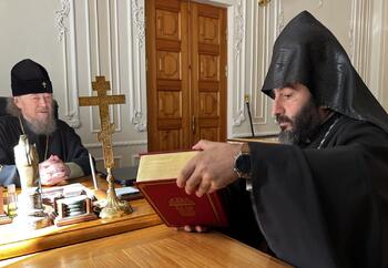 Встреча армянского духовенства с Главой Крымской митрополии 230830 Встреча представителей армянского духовенства с Главой Крымской митрополии 13