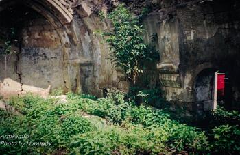 с.Тополевка. Руины храма Сурб Саркис. Фото И.Липунова Фото И.Липунова 182