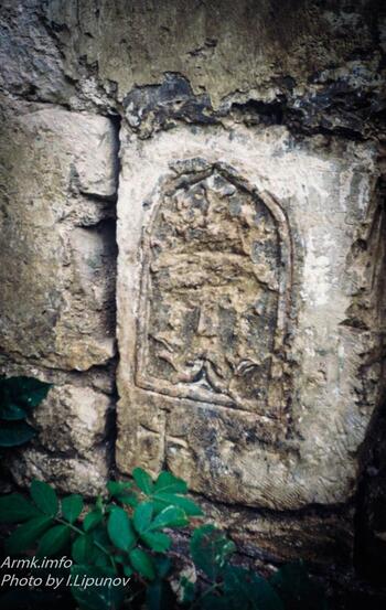 с.Тополевка. Руины храма Сурб Саркис. Фото И.Липунова Фото И.Липунова 96