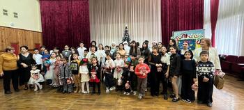 Новогодний праздник Армянской школы им.Г.Айвазовского