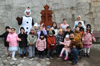 Новый год в Воскресной армянской школе г.Ялта 231230 Новый год в воскресной школе г.Ялта 013