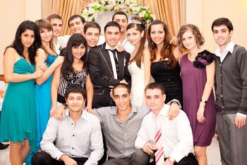 Поздравляем молодоженов 2010 ! КАМК на свадьбе Арамаиса и Лилит Хачатурян