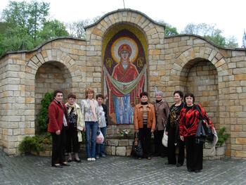 Паломничество Лиги "Майрик" по армянским храмам Украины DSCN0226