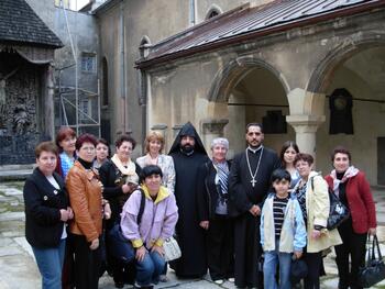 Паломничество Лиги "Майрик" по армянским храмам Украины DSCN0262