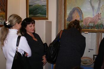 Выставка крымских армянских художников состоялась в Алуште DSC00382