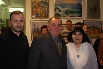 Выставка крымских армянских художников состоялась в Алуште DSC00383