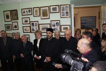 Выставка крымских армянских художников состоялась в Алуште DSC00422