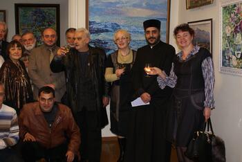 Выставка крымских армянских художников состоялась в Алуште DSC00475